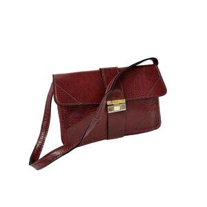 Vintage 1960s Brown Leather Pebbled Leather Goldtone Hardware Shoulderbag